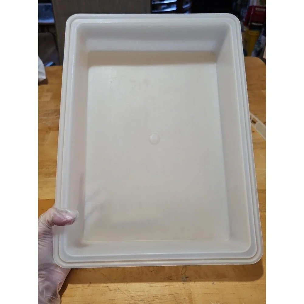 Vintage Tupperware Fresh-N-Fancy 9x13 Cake /Cupcake Carrier #622 w/ Lid & Handle