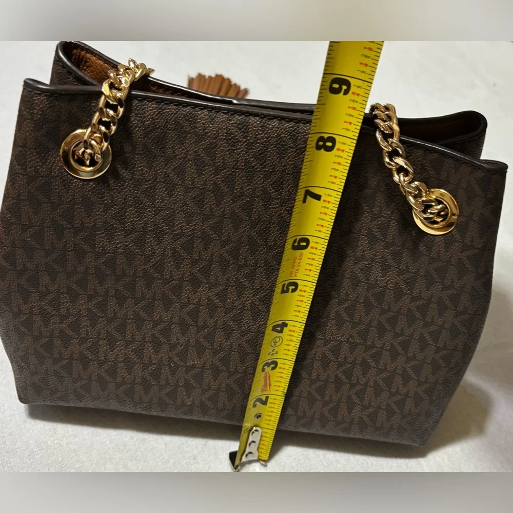Michael Kors chic michael