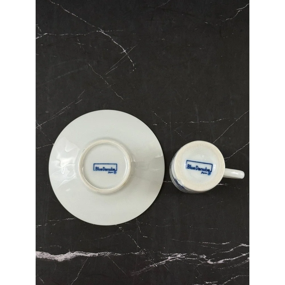 Blue Danube vtg blue