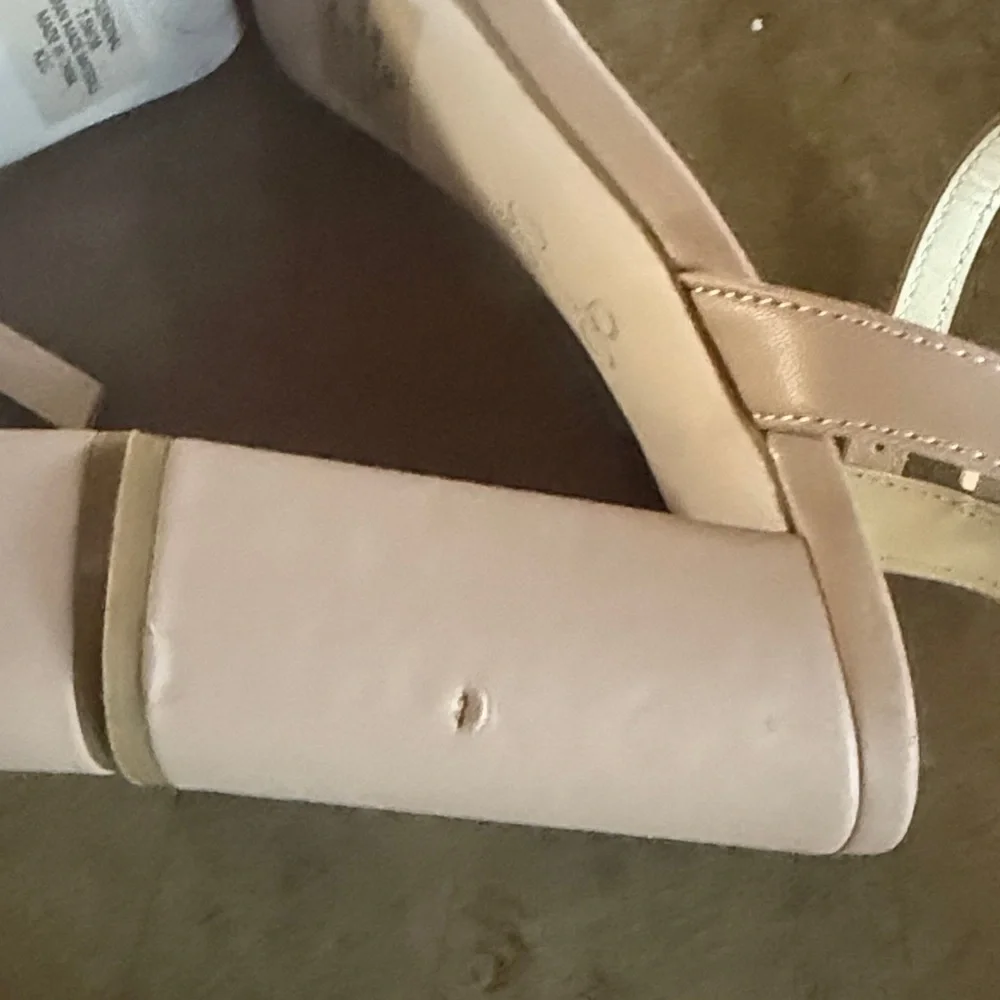 Jessica Simpson chic platform