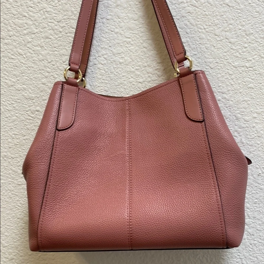Michael Kors this chic
