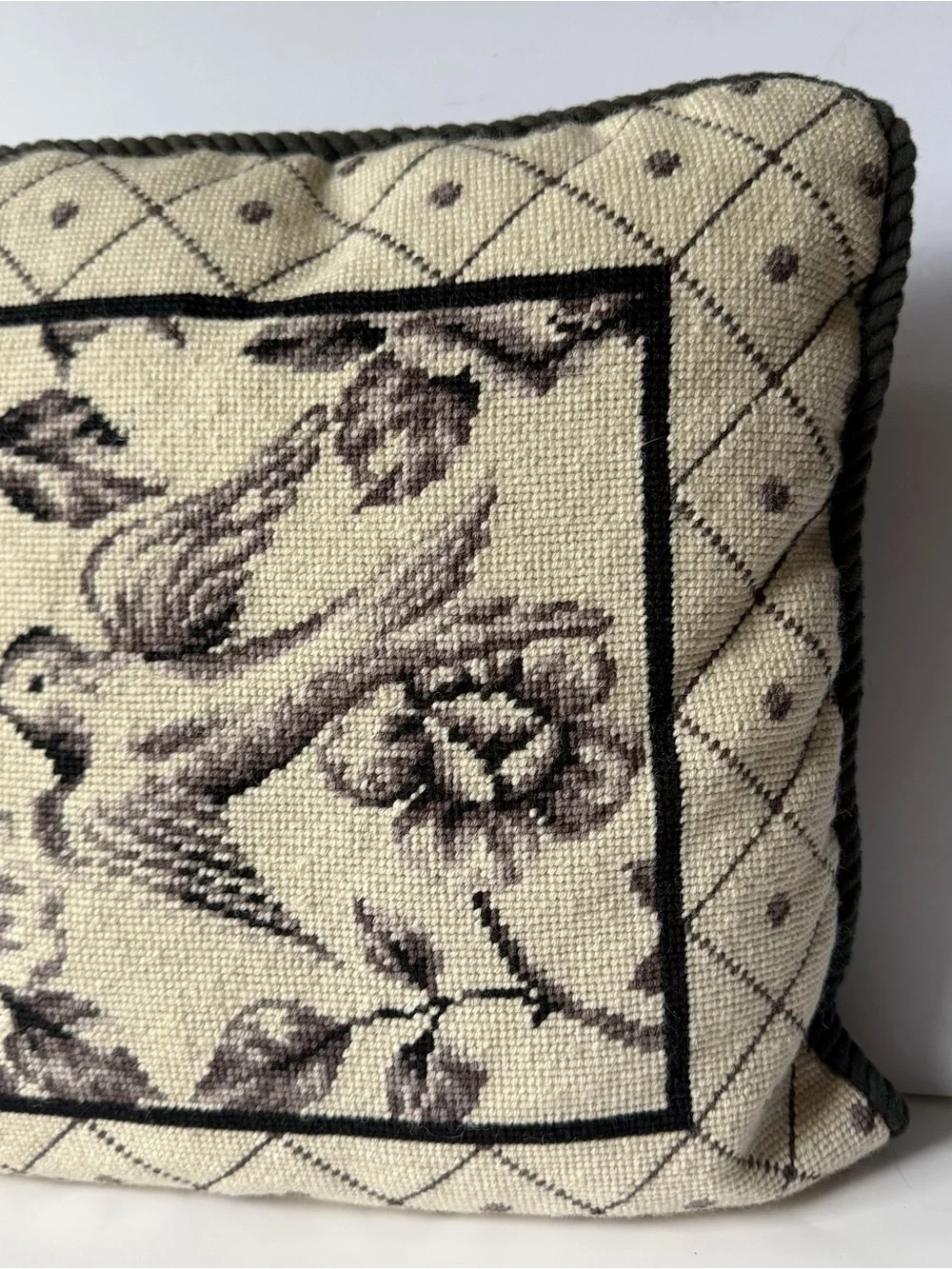 Vintage bird lattice