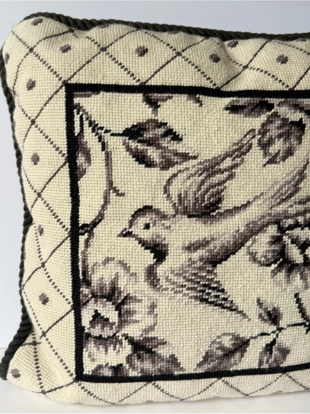 Vintage bird lattice