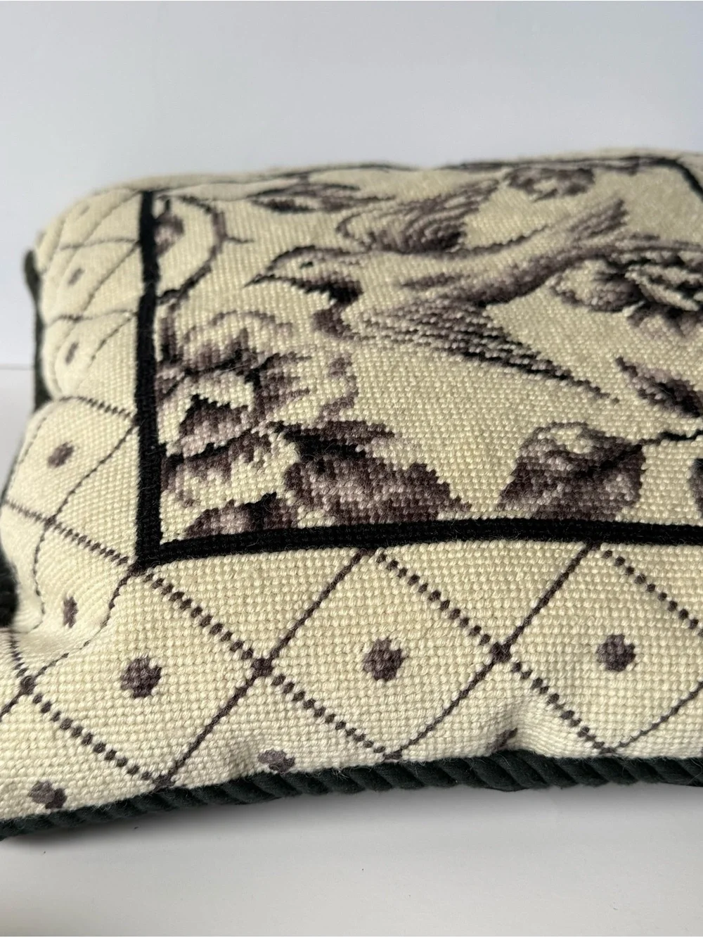 Vintage bird lattice