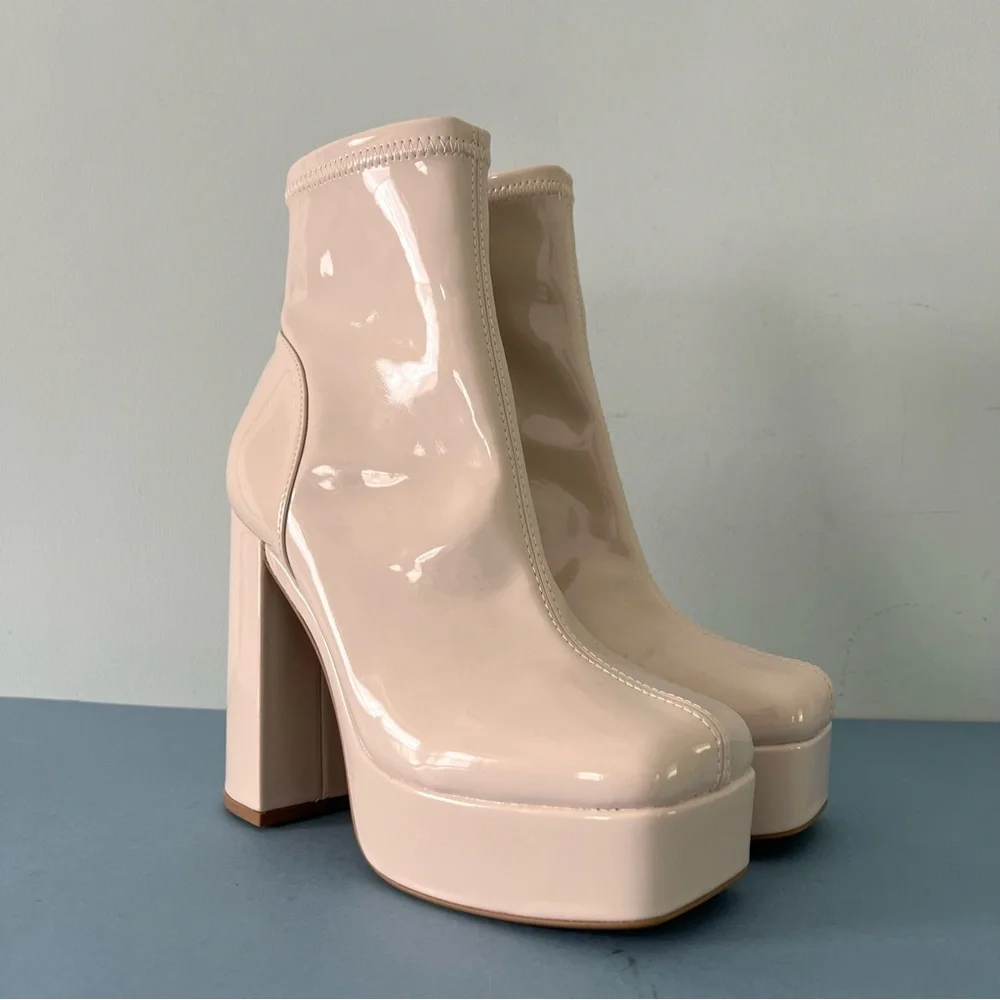 Steve Madden Bianca‎ Bone Patent Leather Platform Boots