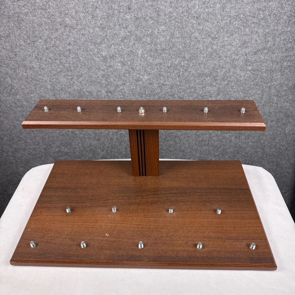 Unbranded solid wood