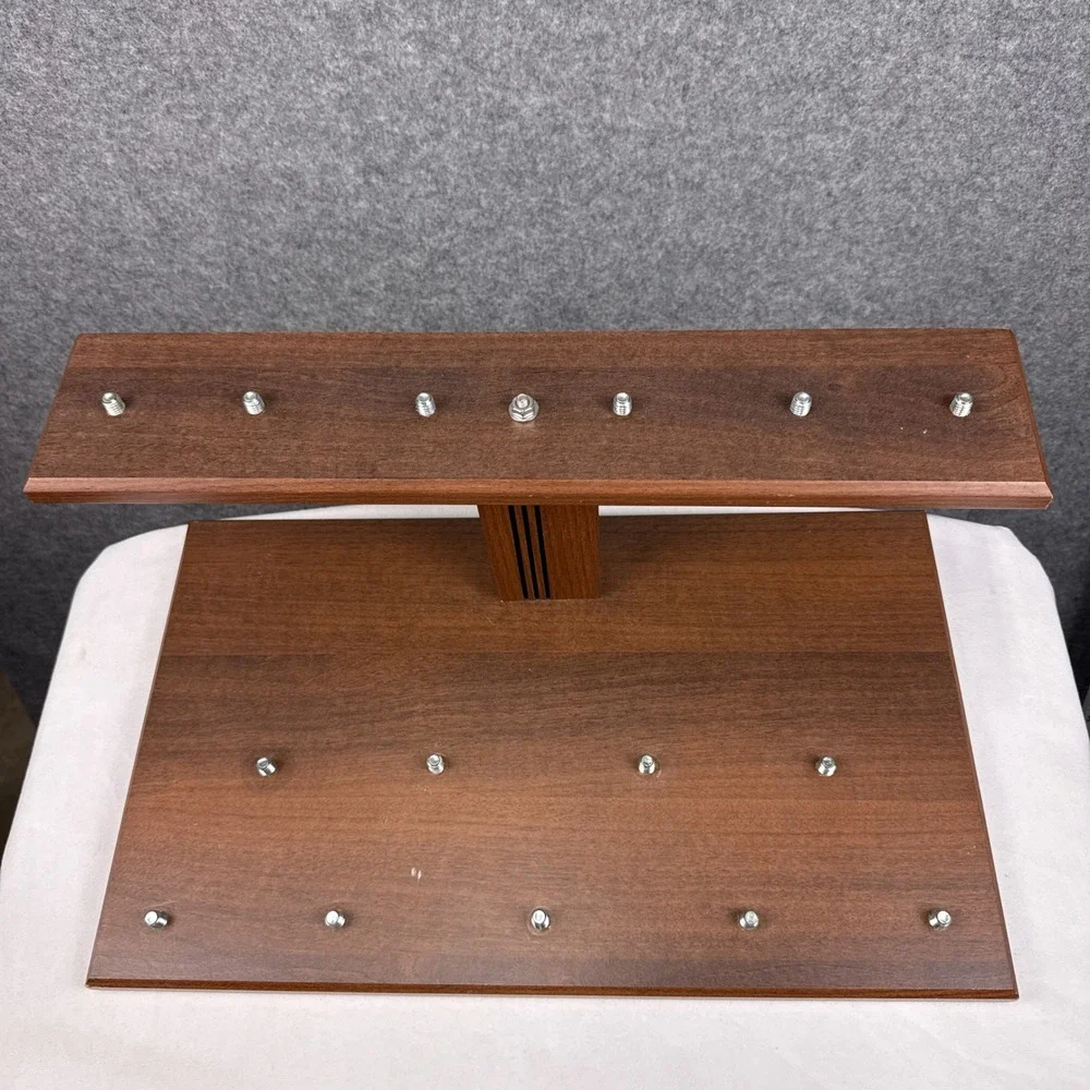 Unbranded solid wood