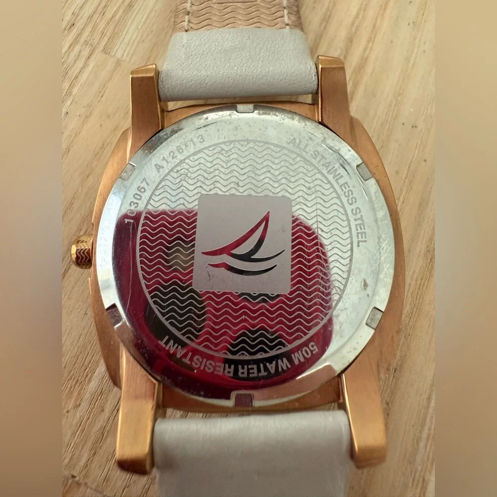 Sperry top-sider ladies rose gold tone and gray leather watch NEW BATTERY