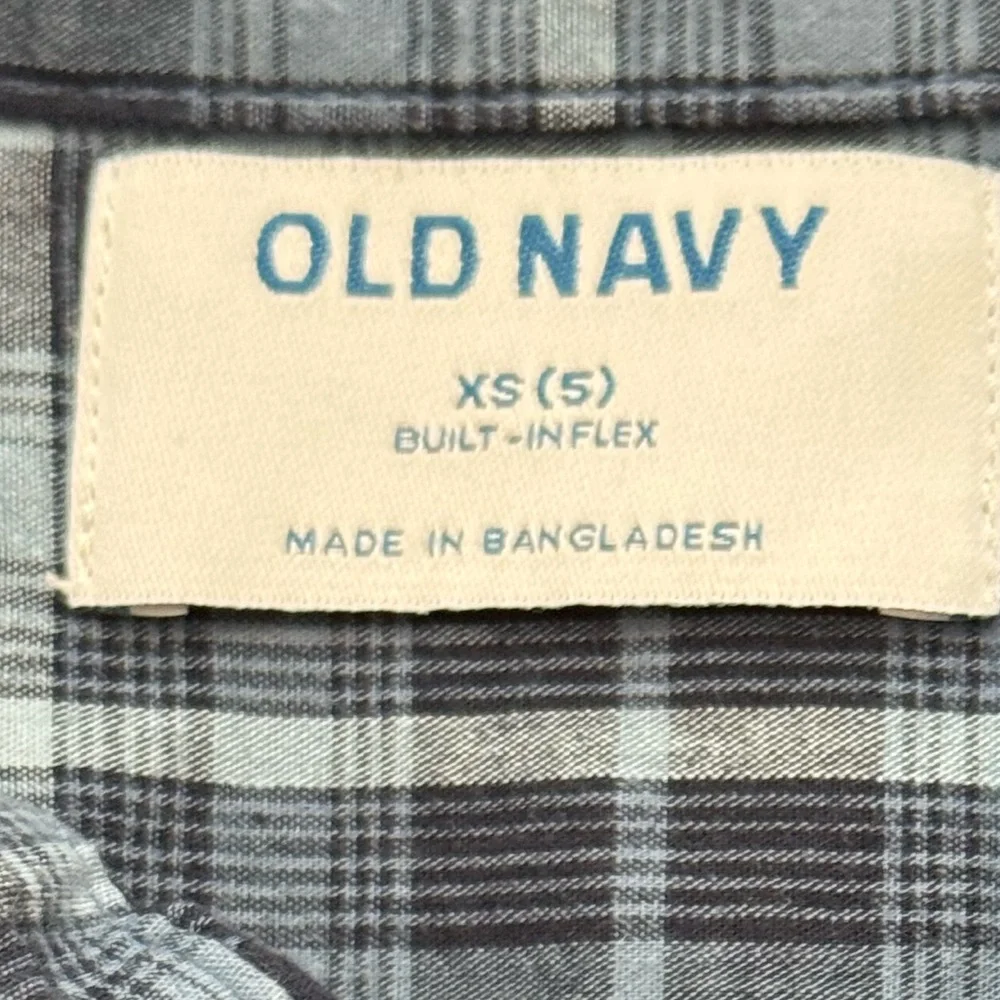 Old Navy left banded stains