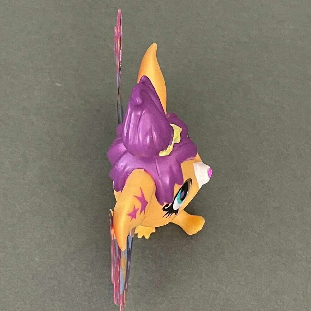 LPS‎ Littlest Pet Shop Hasbro Figure with Wings