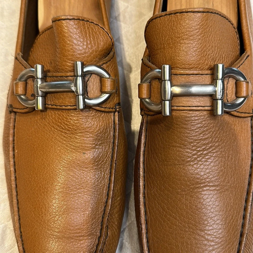 Salvatore Ferragamo detail square metal