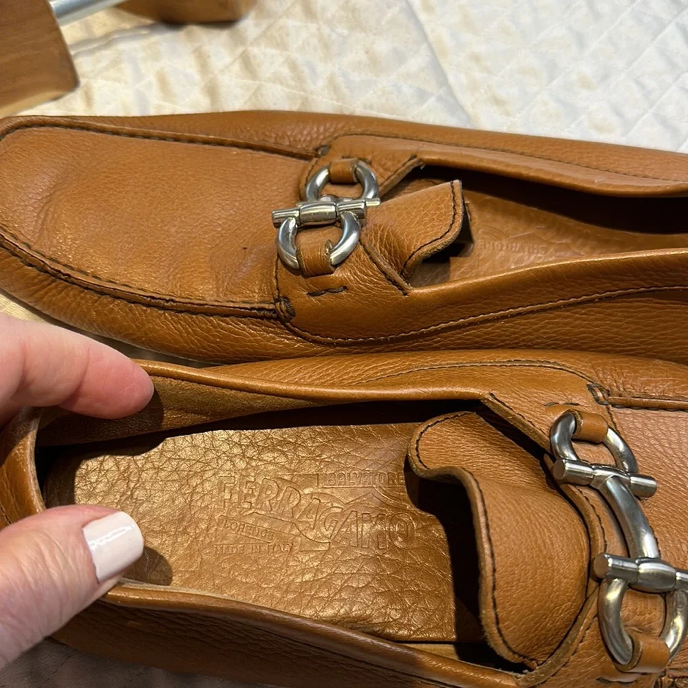 Salvatore Ferragamo metal smooth wear