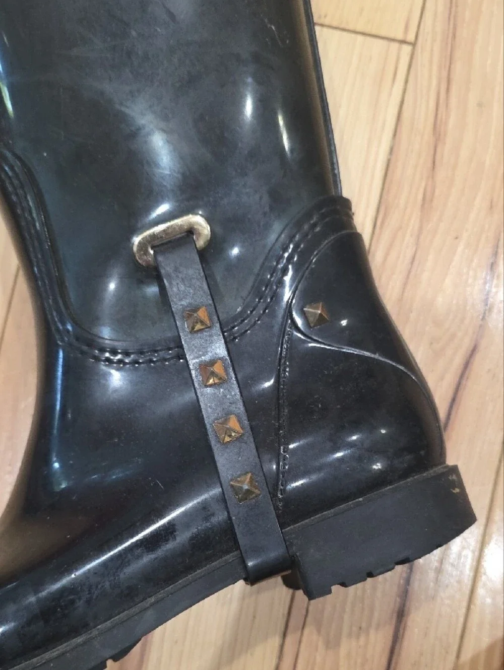 Valentino Garavani stylish black