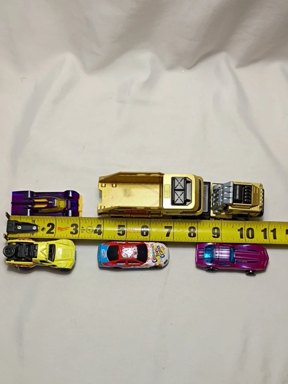 EUC Hot Wheels Matchbox Car Set Of 5 Gruppo Baja Bullet/Battalion Cinnamon Toast
