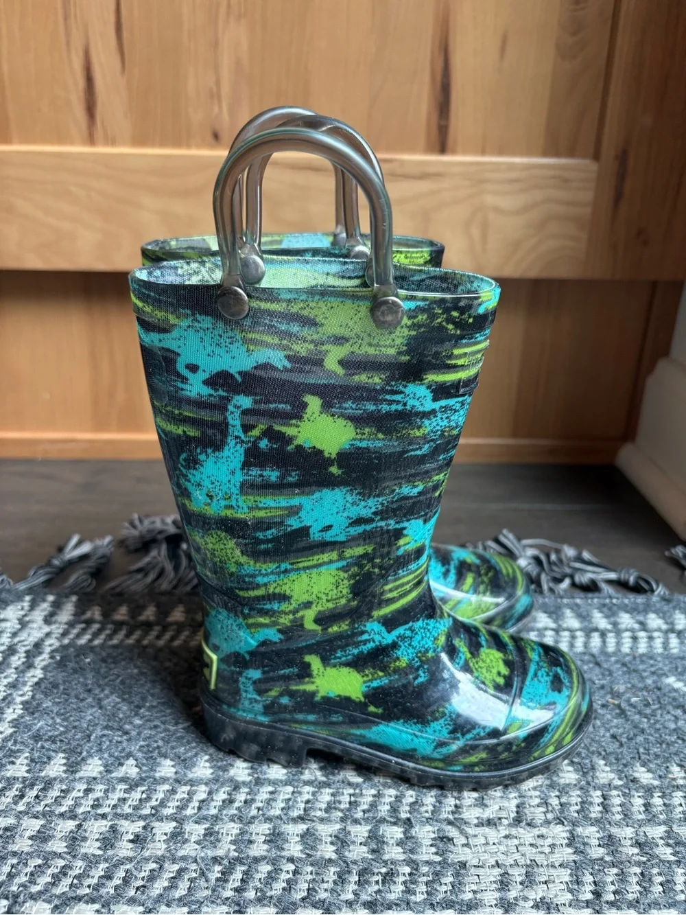 Western Chief bright patterned