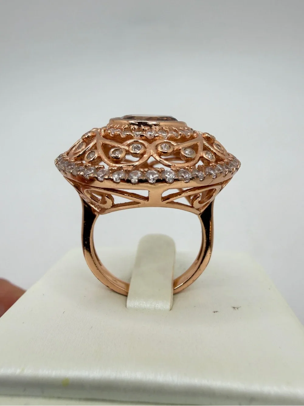 10mm faceted glass brown 