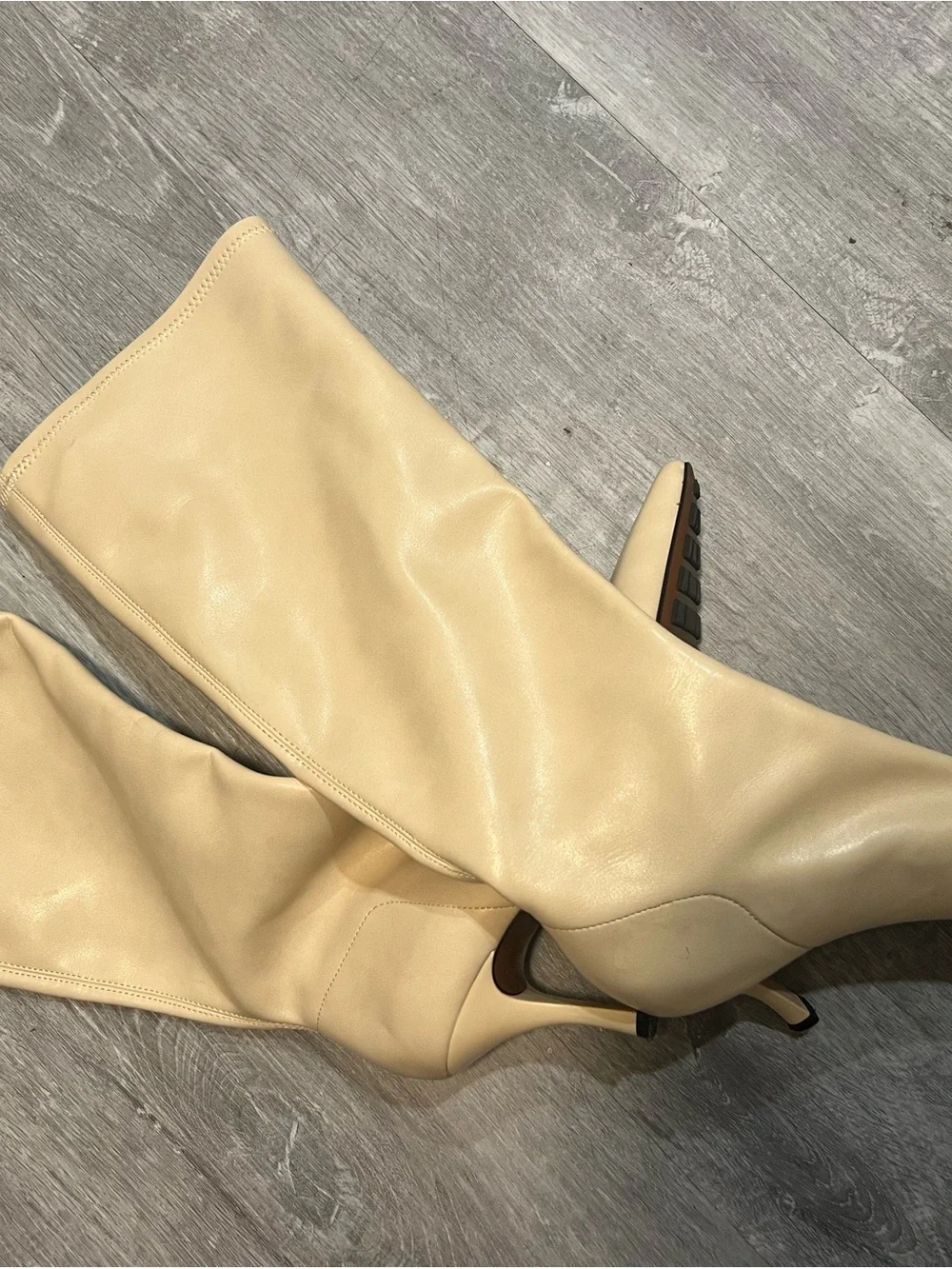Zara elegant cream