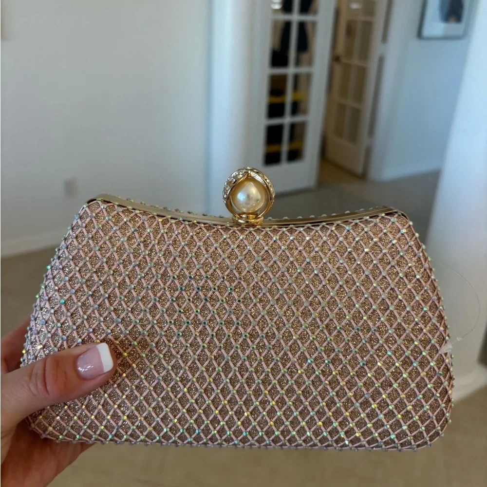 N/A this elegant
