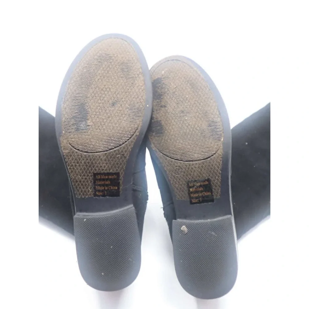 Charlotte Russe step into