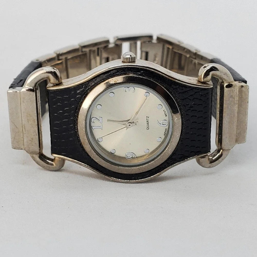 Women's Watch 30MM Gray Dial Black Gray Metal Leather Bands 7