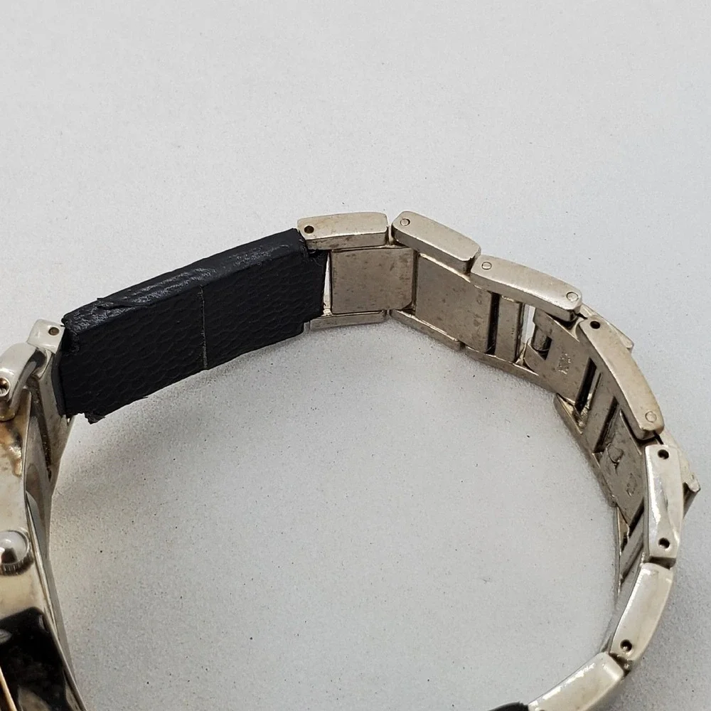 Women's Watch 30MM Gray Dial Black Gray Metal Leather Bands 7