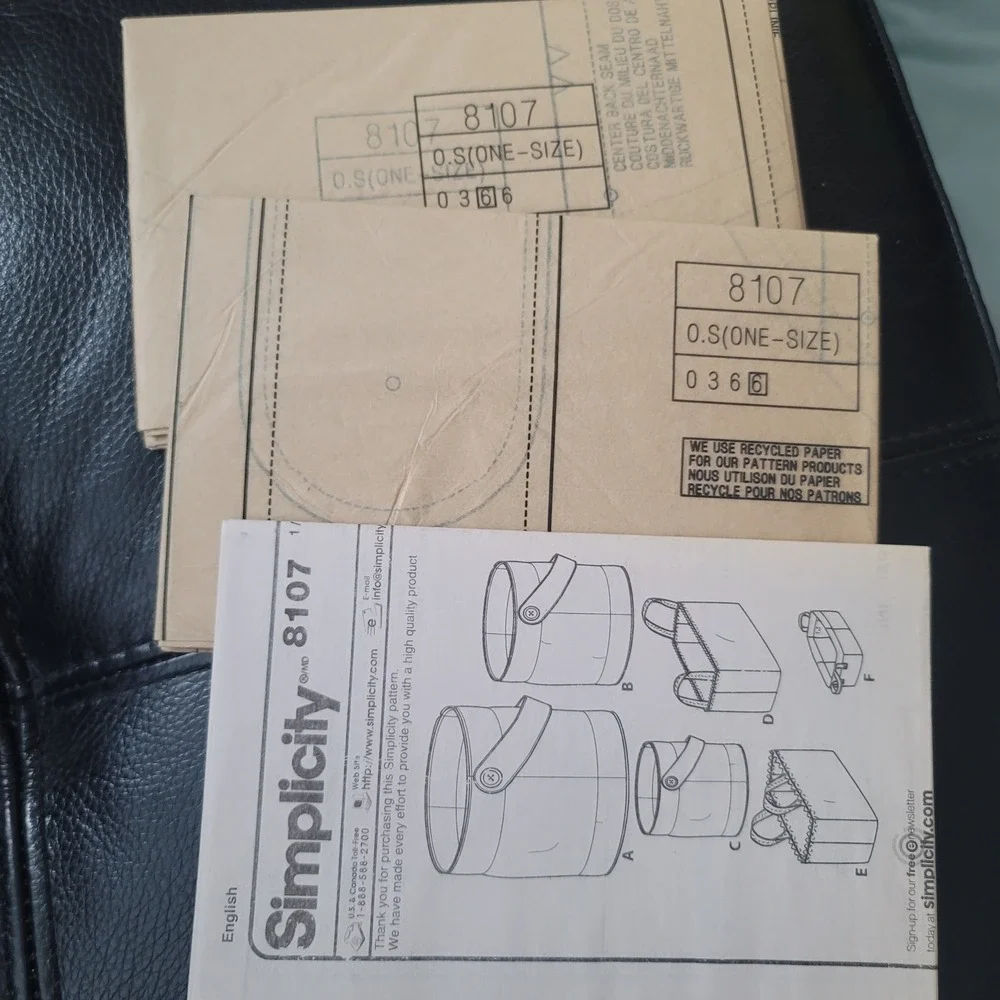 Simplicity 8107 sewing