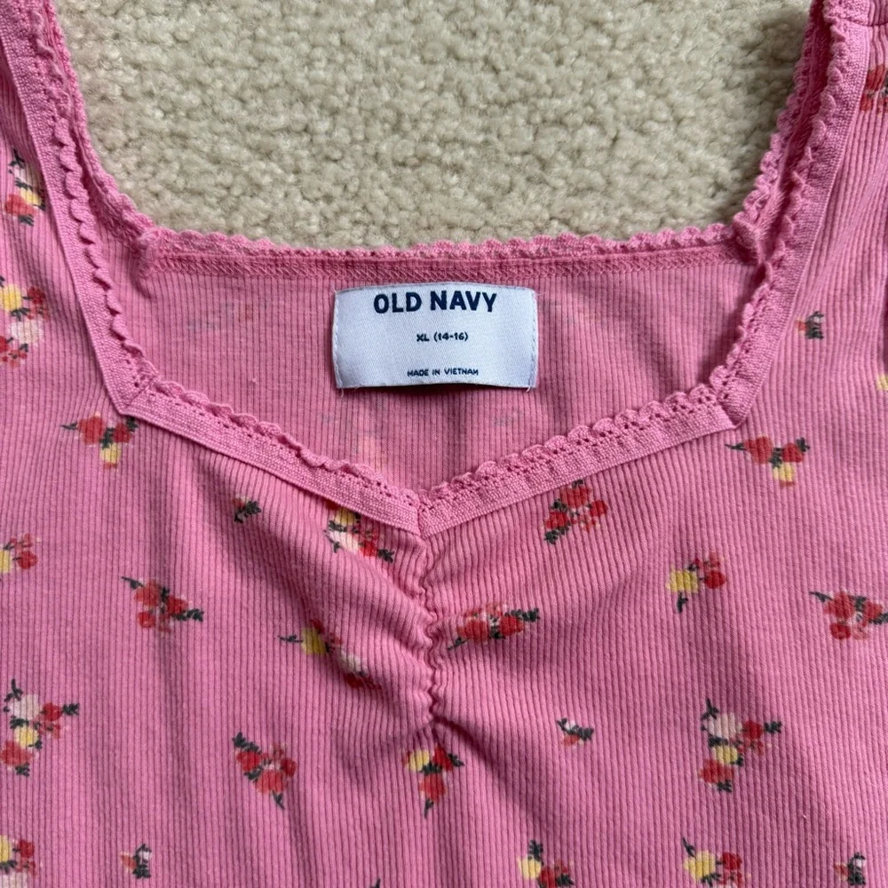 Pink ribbed floral mini tank top