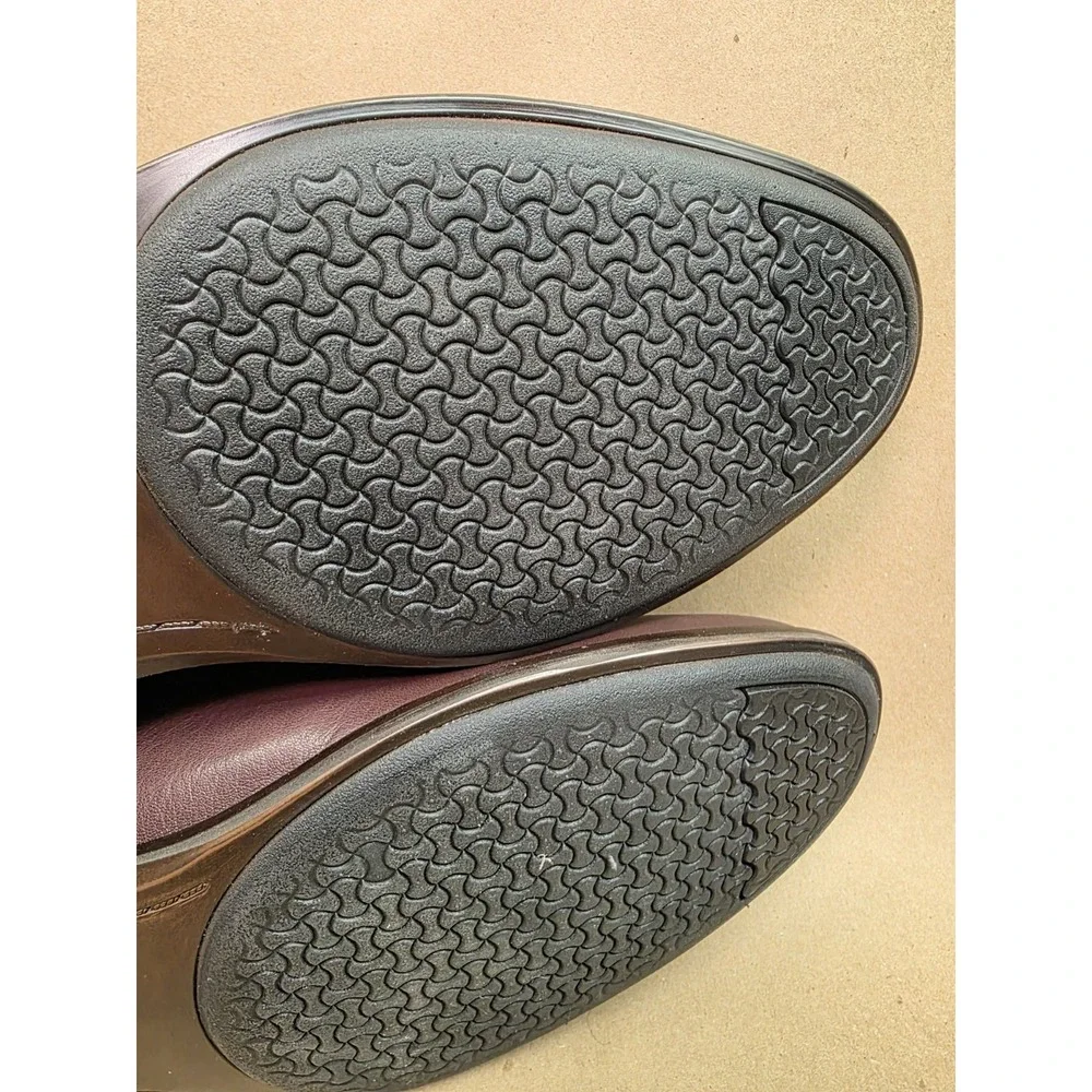 Cole Haan excellent looks