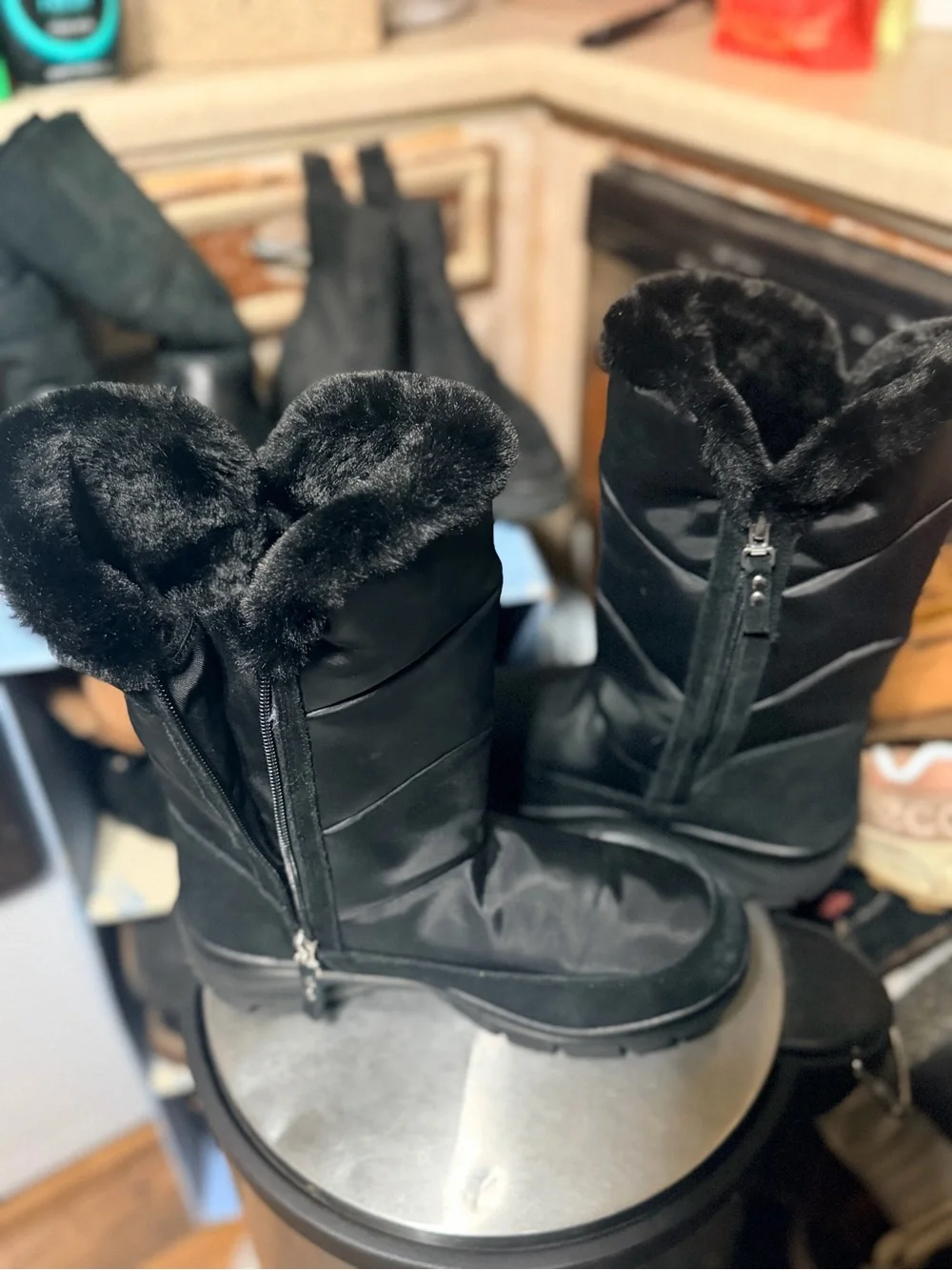 La Canadienne Women’s 8 Black Leather Suede Fur Cuff Winter Boots Made Canada