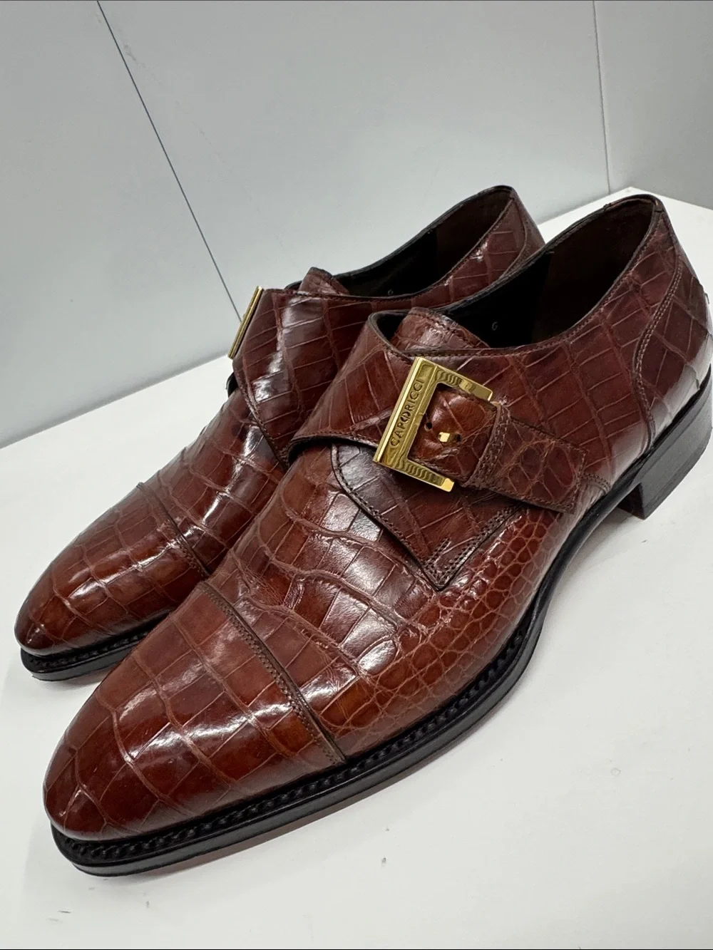 Caporicci yes worn