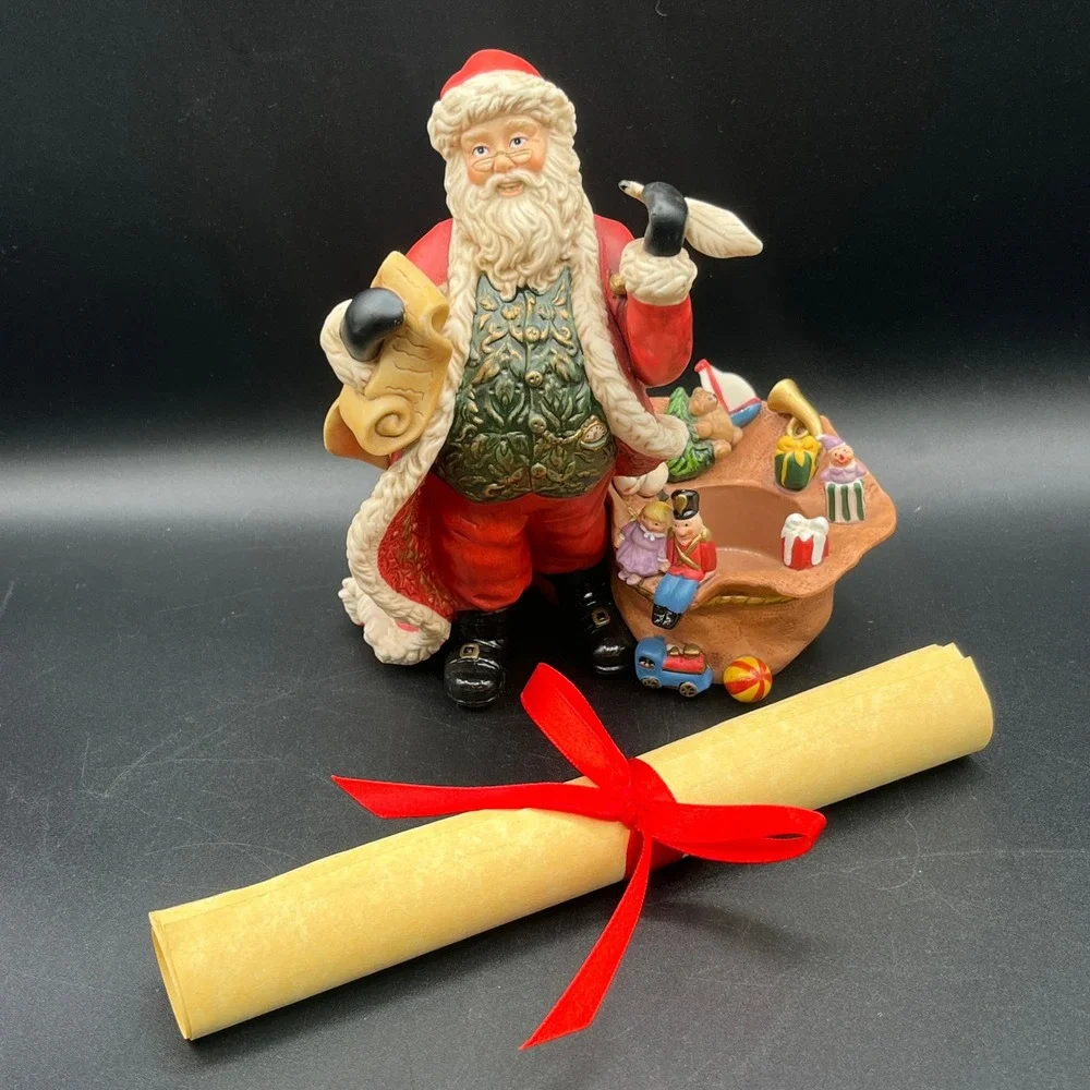 PartyLite Old World Santa Claus Figurine Tealight Holder Red Green P7262 Retired