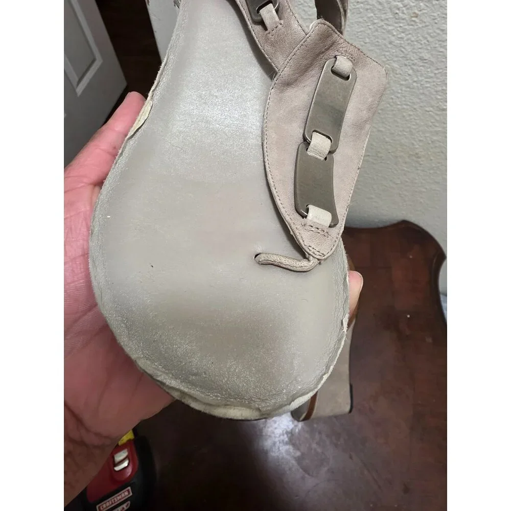 Naturalizer stylish wedge