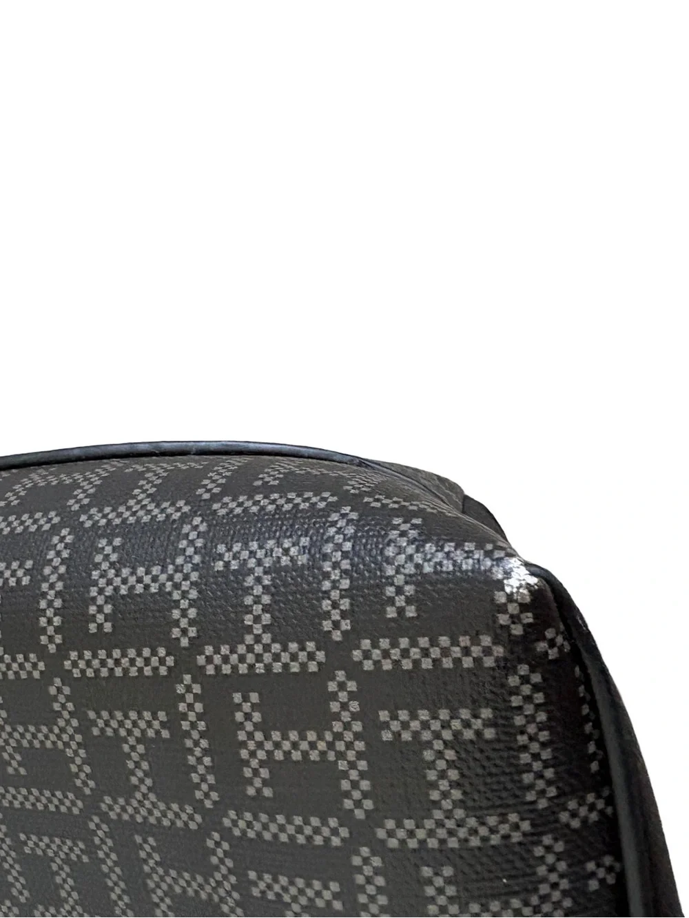 Tommy Hilfiger compact monogram