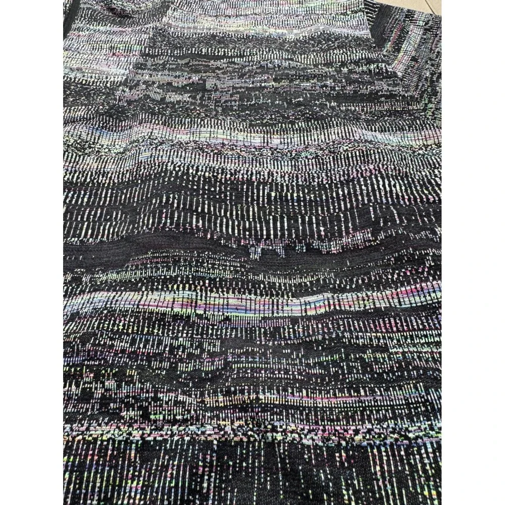 lululemon athletica cropped quarter