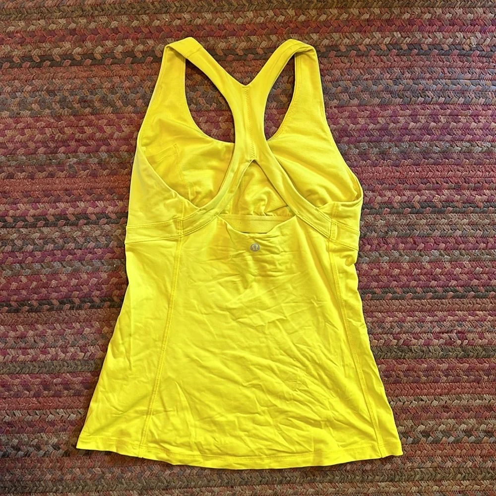 lululemon athletica euc no