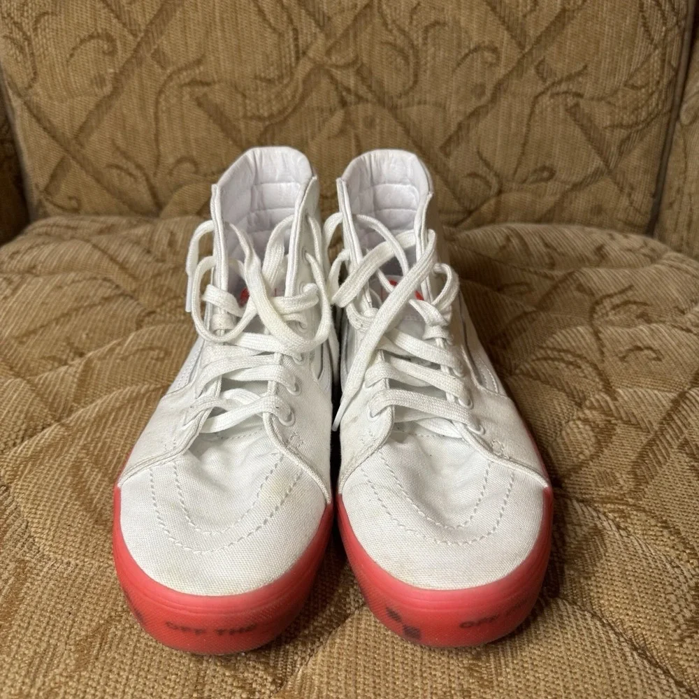Vans couple marks