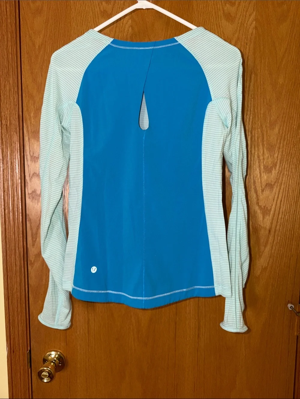 lululemon athletica light aqua