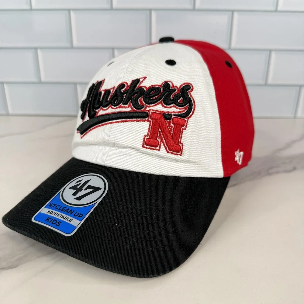 Nebraska Cornhuskers Hat Cap Strap Back Kids‎ Red White Black 47 Clean Up NWOT