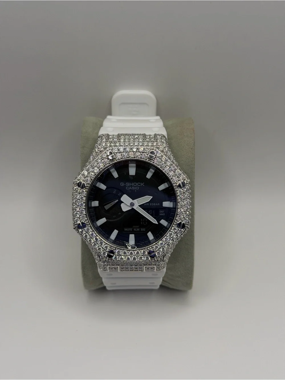 Wearable Watch Identification