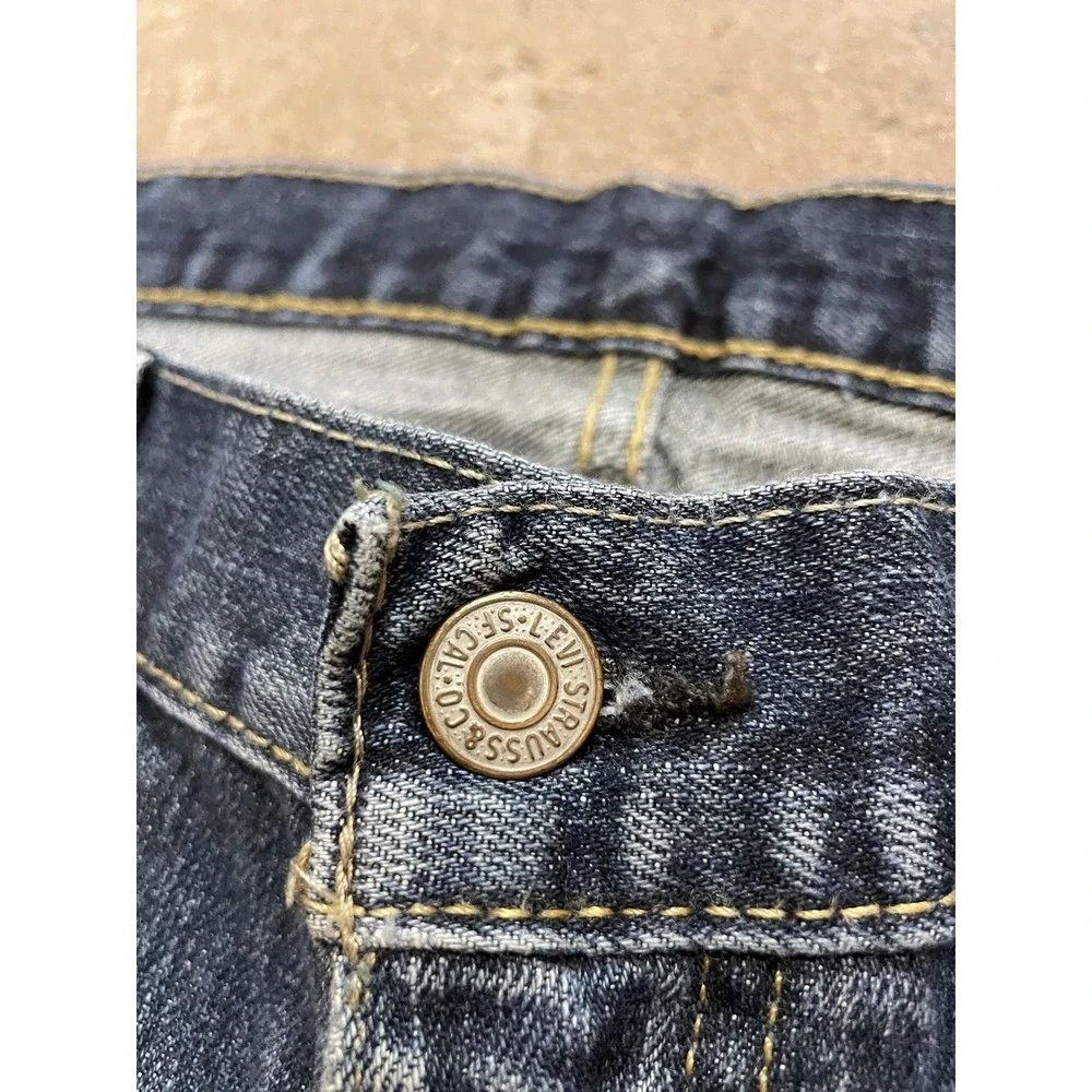 Levis brand levi