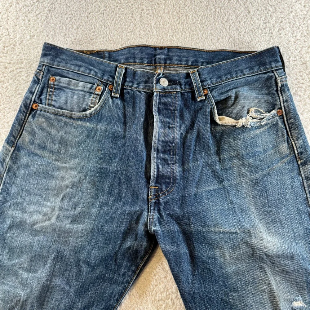 Levis any wear