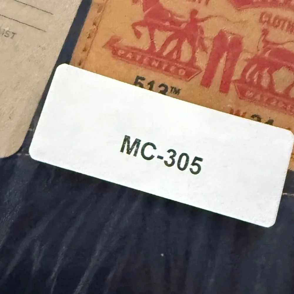Levis levi 513