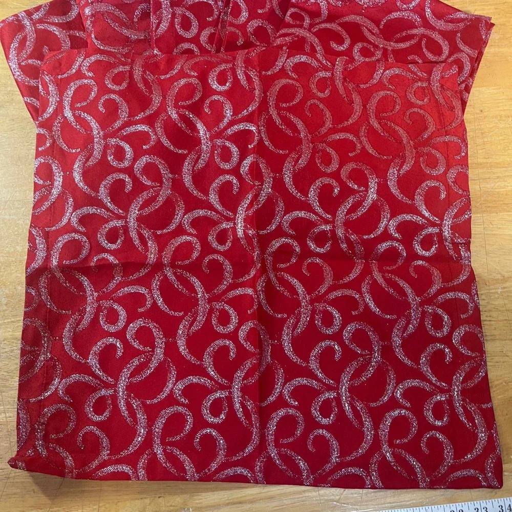Waterford Napkins 6pc 21x21 Red Silver Excellent Vtg Glitter Scroll Metallic