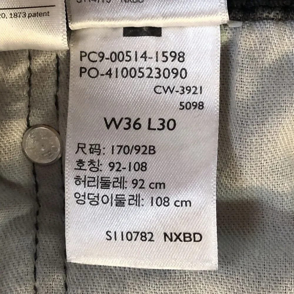 Levis mens modern