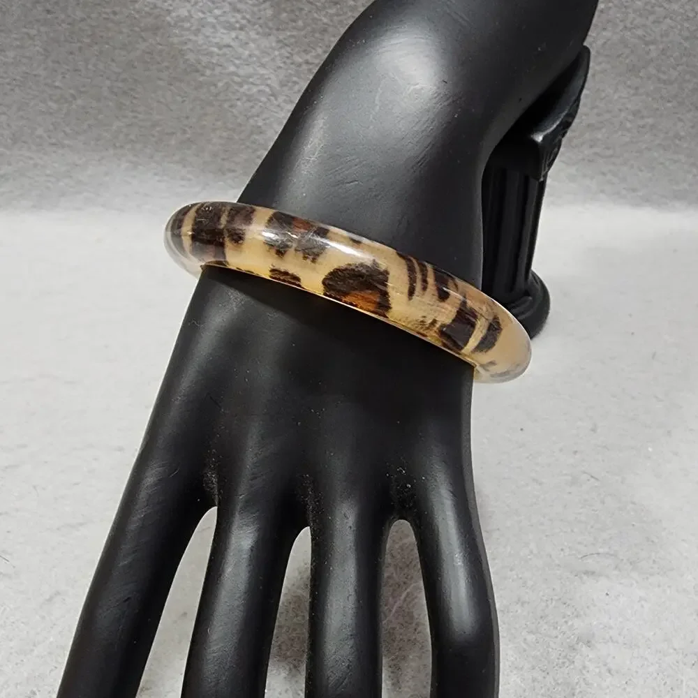 Leopard Animal Print Bangle Bracelet Acrylic-Lucite Vintage 1980s Retro Boho