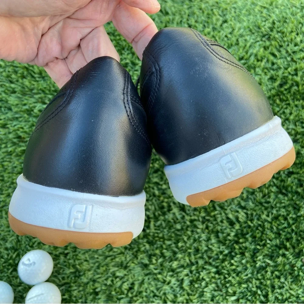 FJ FOOTJOY Leather Spikeless Matte Black GOLF SHOES~Like New