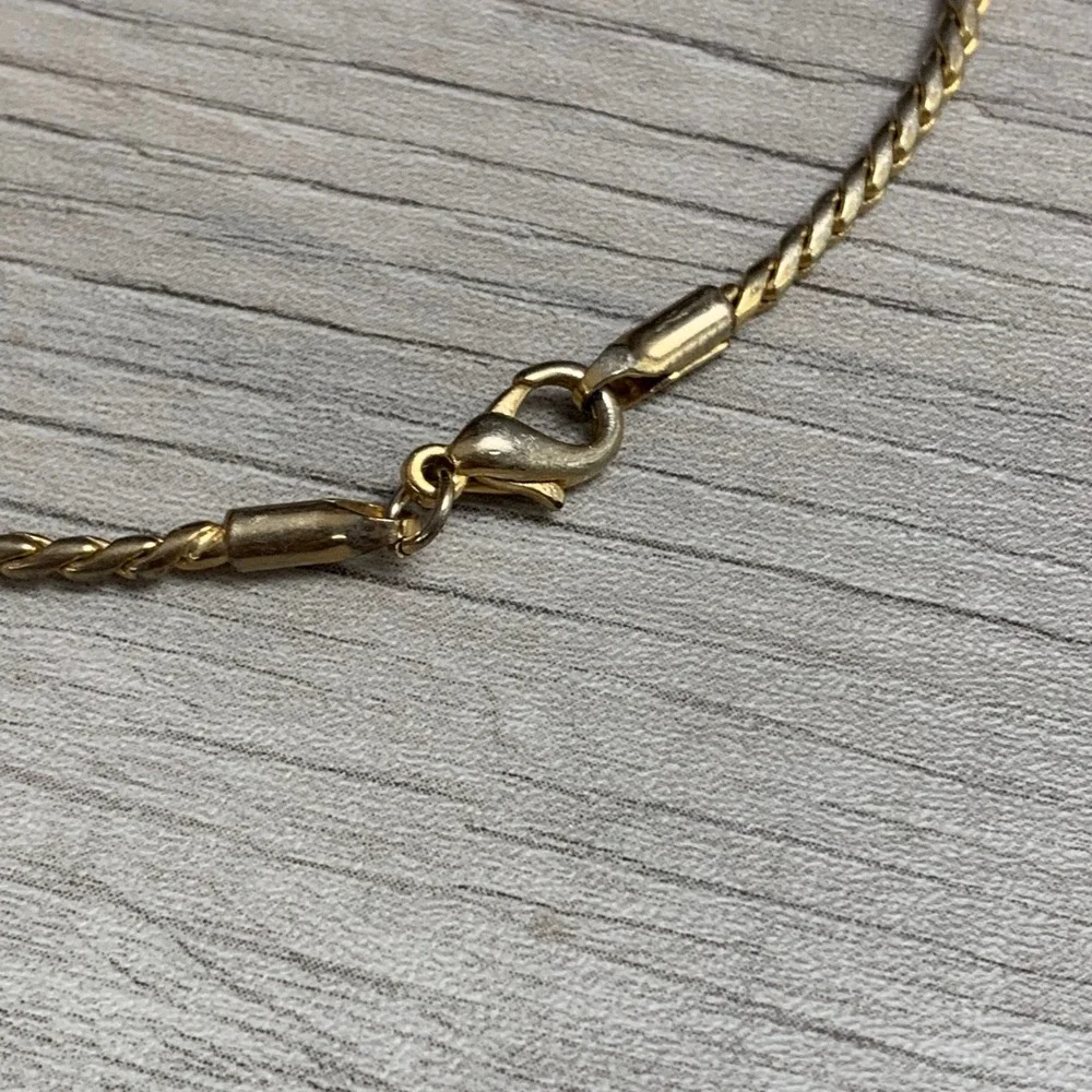 Gold Tone Wheat Chain Bracelet 8 Inch Lobster Clasp Minimalist Jewelry 4611