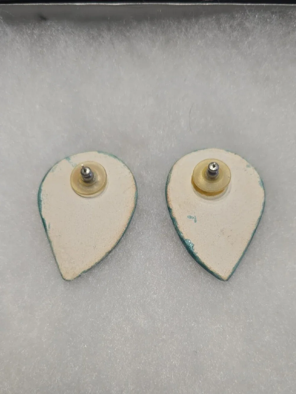 N/A elegant teardrop