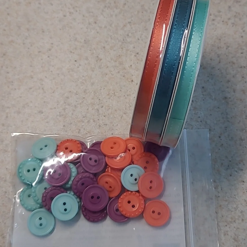 Stampin'Up! Sycamore Street Pack 3 Rolls Ribbon & 36 Buttons Retired 3 Colors