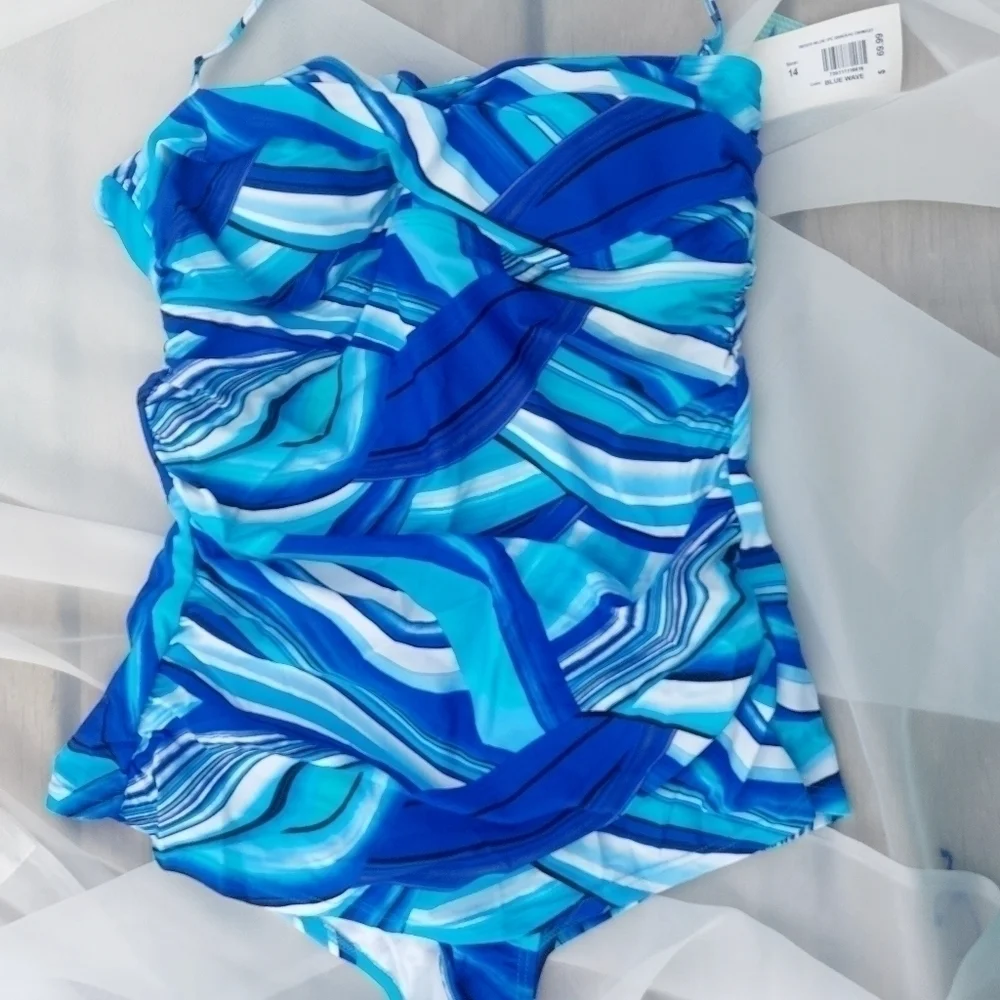 Bikini bay one piece blue wave swimsuit